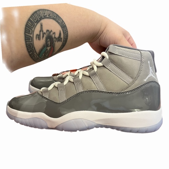 Jordan Retro 11 - Picture 2 of 4